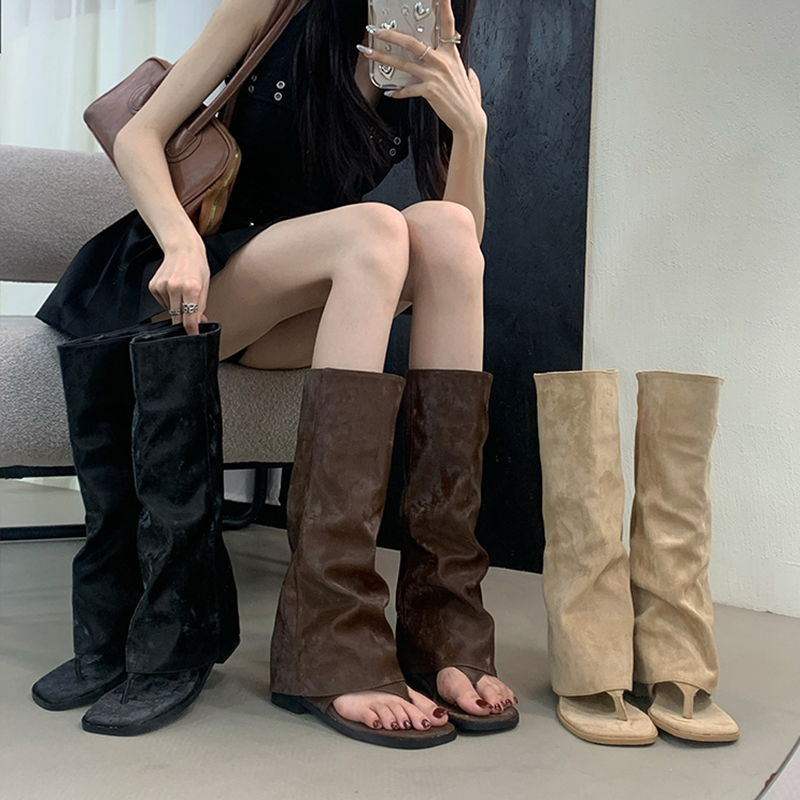 Street Fashion Korea - Ausgehöhlte Damenstiefel mit Samtmanschette, mittelhohe modische