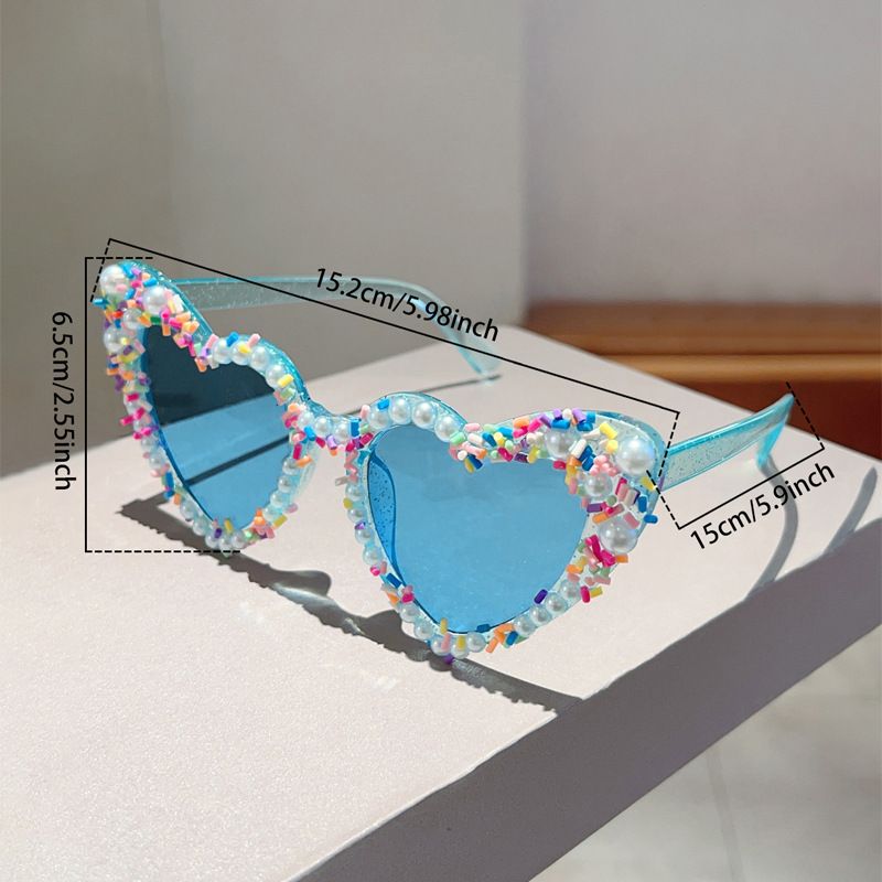 Sonnenbrille mit Herz-Design,  – Street Fashion Events Bewertung und Preis