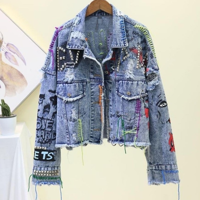 Trendige Graffiti-lässige Deni – Street Fashion Graffiti Bewertung und Preis