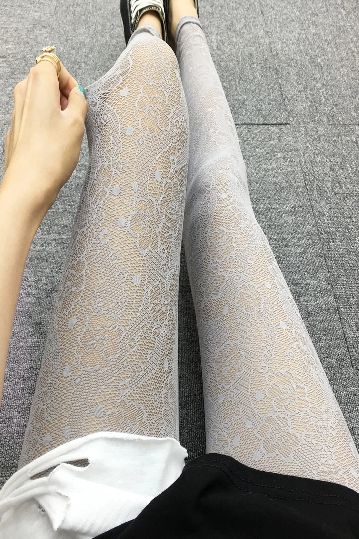 Südkorea 2025, Spitzenhose seh – Street Fashion Look Bewertung und Preis