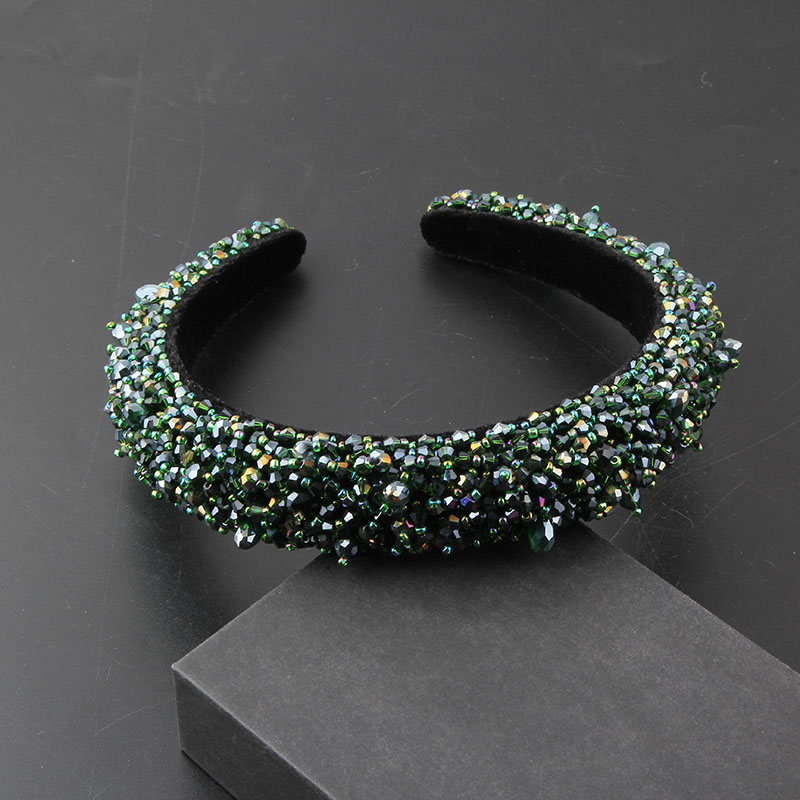 Kopfschmuck, neue Mode, Persön – Street Fashion Photographers Bewertung und Preis