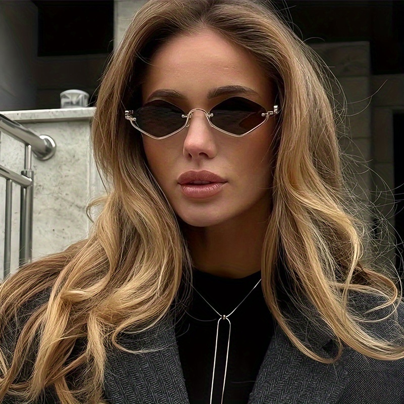 Neuer Dekorativer Diamantförmi – Street Fashion Look Bewertung und Preis