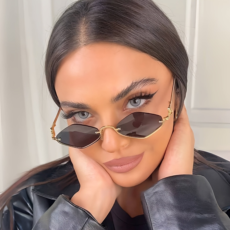 Neuer Dekorativer Diamantförmi – Street Fashion Look Bewertung und Preis